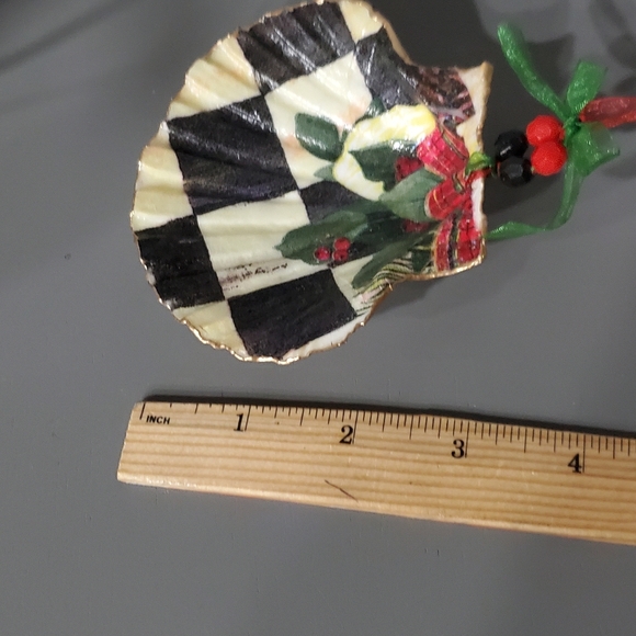 Mckenzie Childs Inspired Scallop Shell Ornament ⚜️🖤⚜️ - Picture 4 of 6